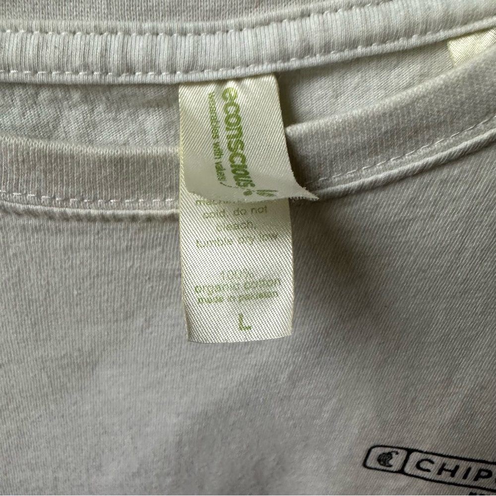Chipotle I Love Burrito Long Sleeve - Picture 4 of 4